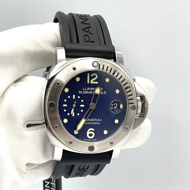 Panerai Luminor Submersible PAM00731 Image 2